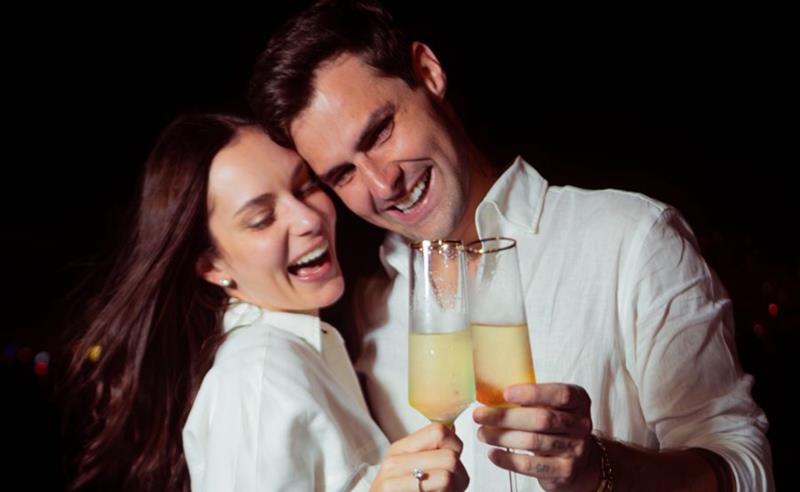 Rezende anuncia noivado durante viagem aos Estados Unidos