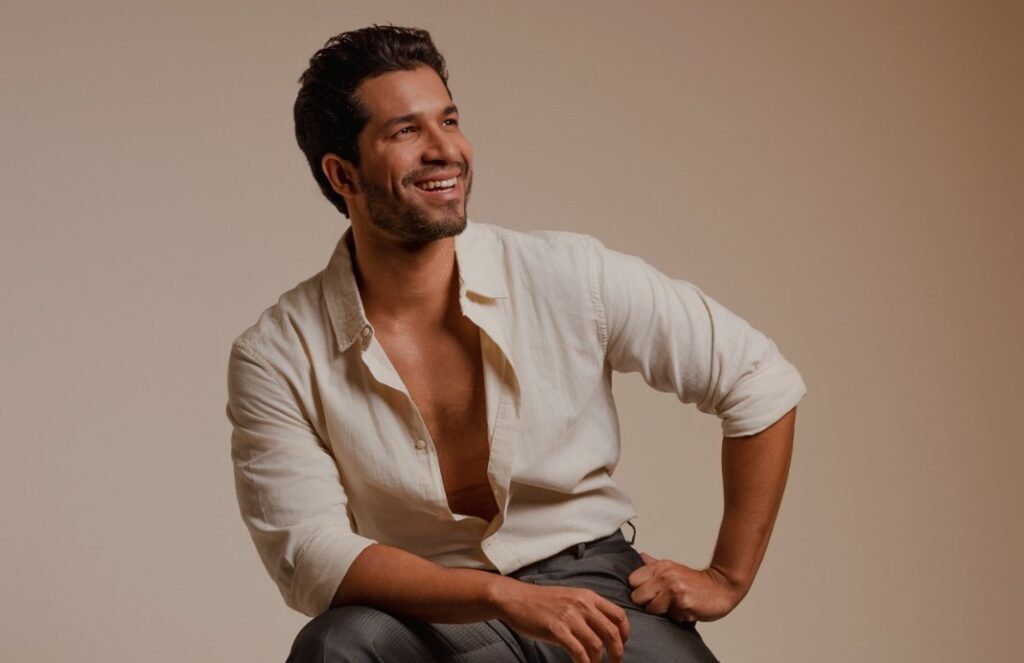Eric Digues lança “Bom Demais”, um hino pop tropical sobre amores de verão
