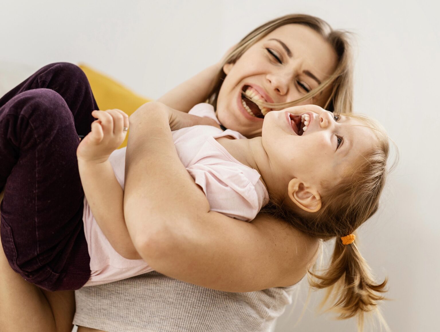 Portal Auto Shopping celebra Dia das Mães com experiência de beleza e bem-estar para elas